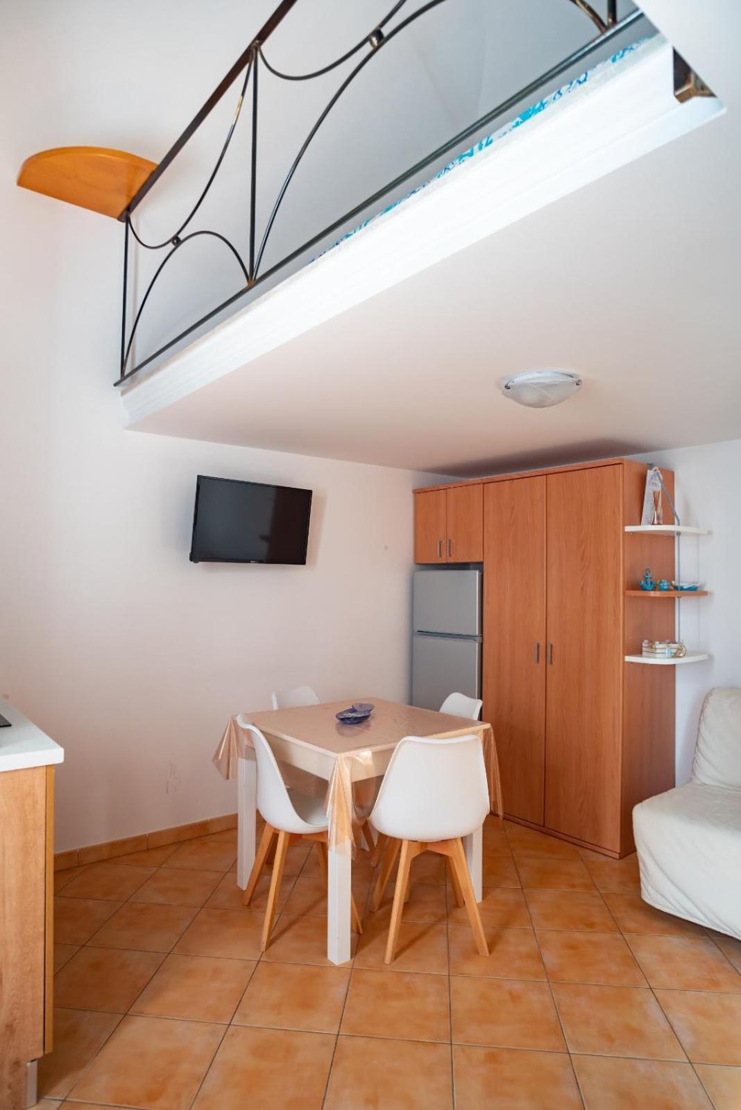 Casa Vacanze "Il Baffo E Il Mare" Четара Екстер'єр фото
