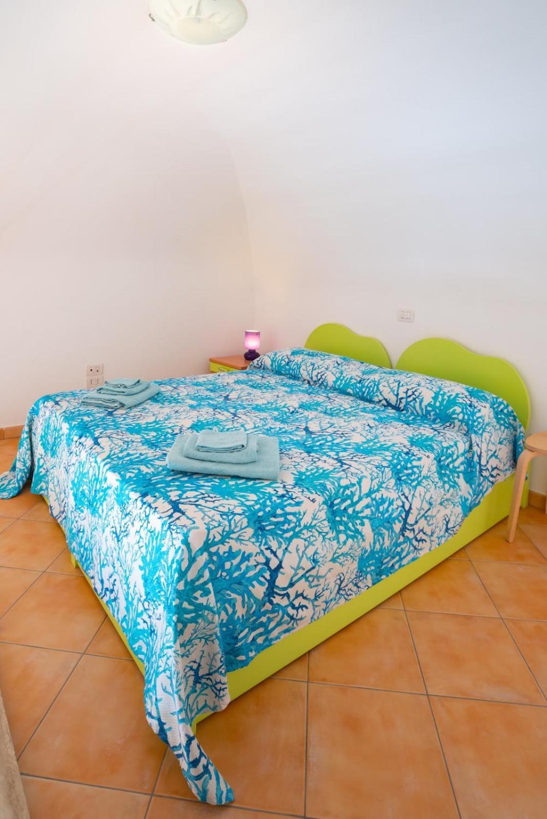Casa Vacanze "Il Baffo E Il Mare" Четара Екстер'єр фото
